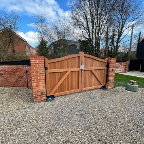 wooden electric gates essex