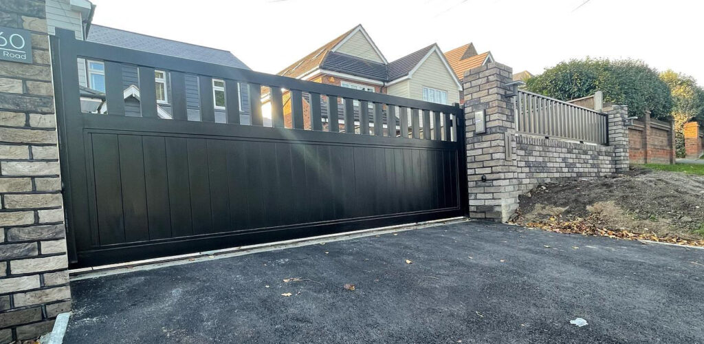 electric gate servicing
